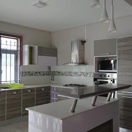 Vanz Villa 蒙舒瓦西 外观 照片