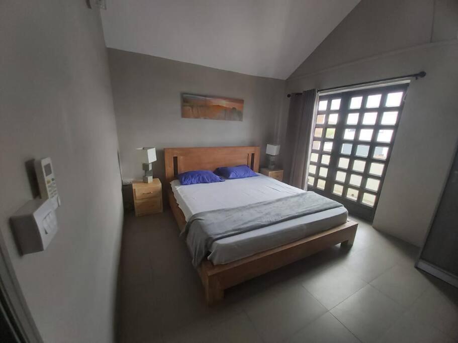 Vanz Villa 蒙舒瓦西 外观 照片